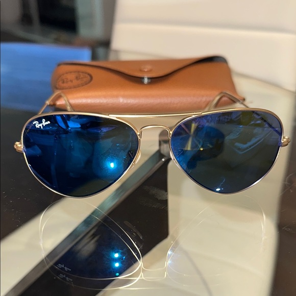 Ray-Ban Blue Aviator FLASH Sunglasses - Picture 2 of 6